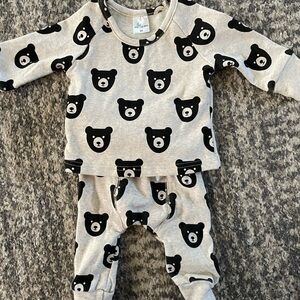 Baby bear sweatsuit AND Kyte pants